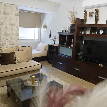Hill View Apartment Near Acropolis 아테네 외부 사진